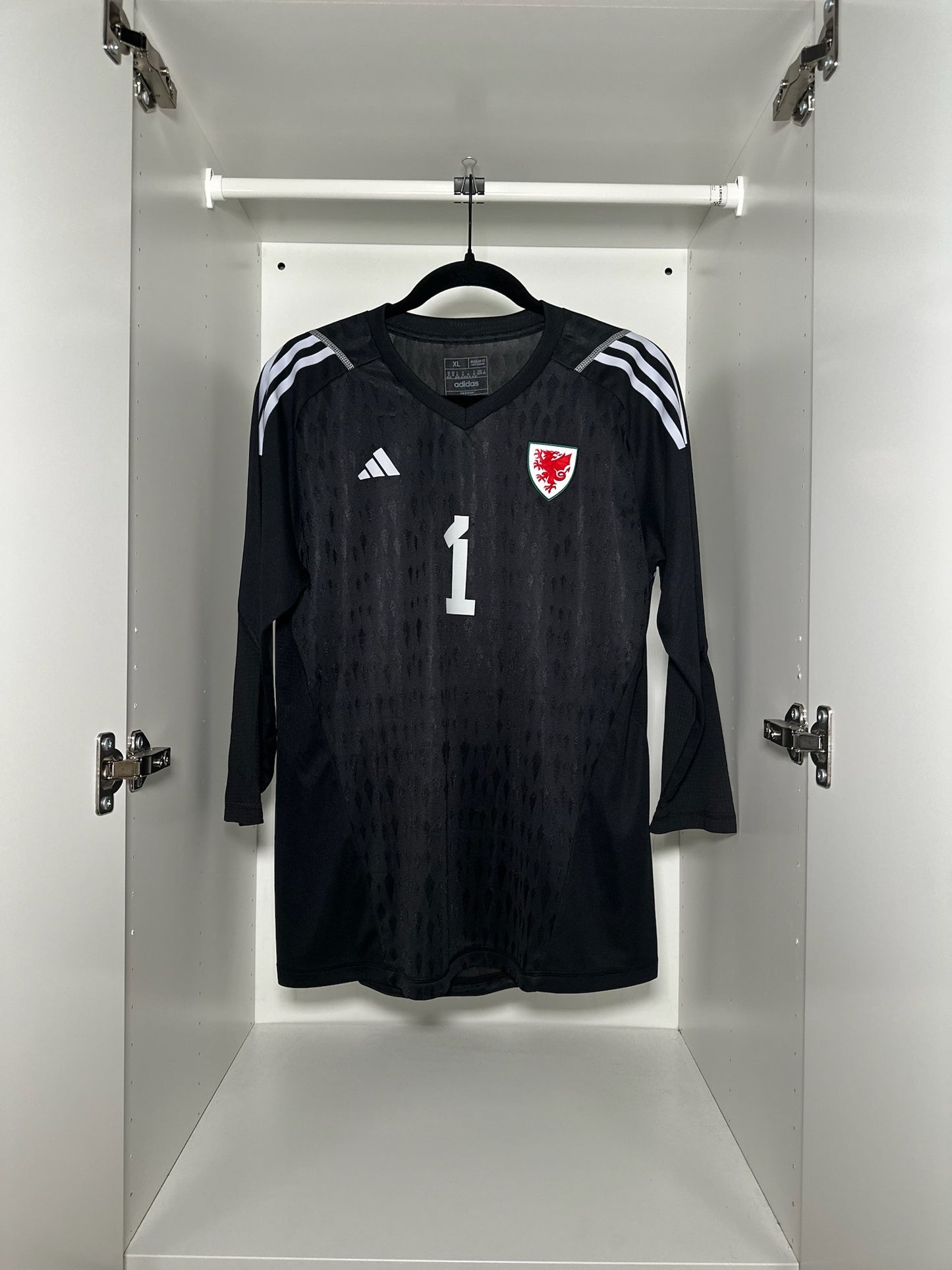 Wales #1 - adidas - 2022/2023 - GK Kit