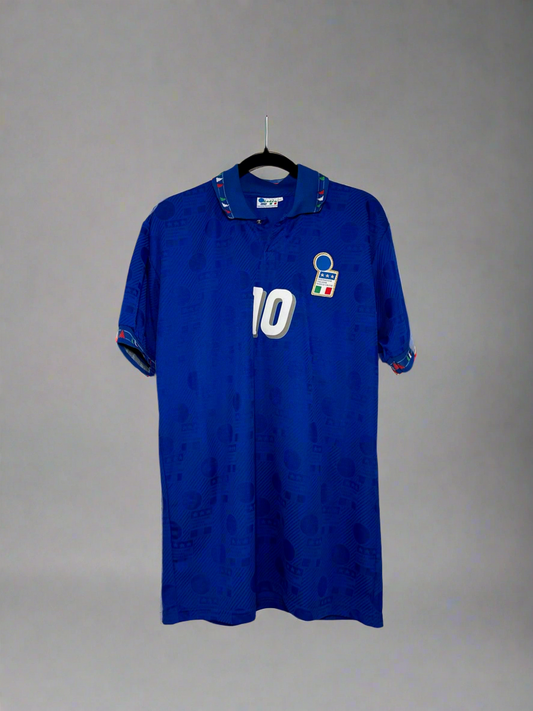 Italy R. Baggio #10 - Diadora - 1994/1995 - HOME Kit