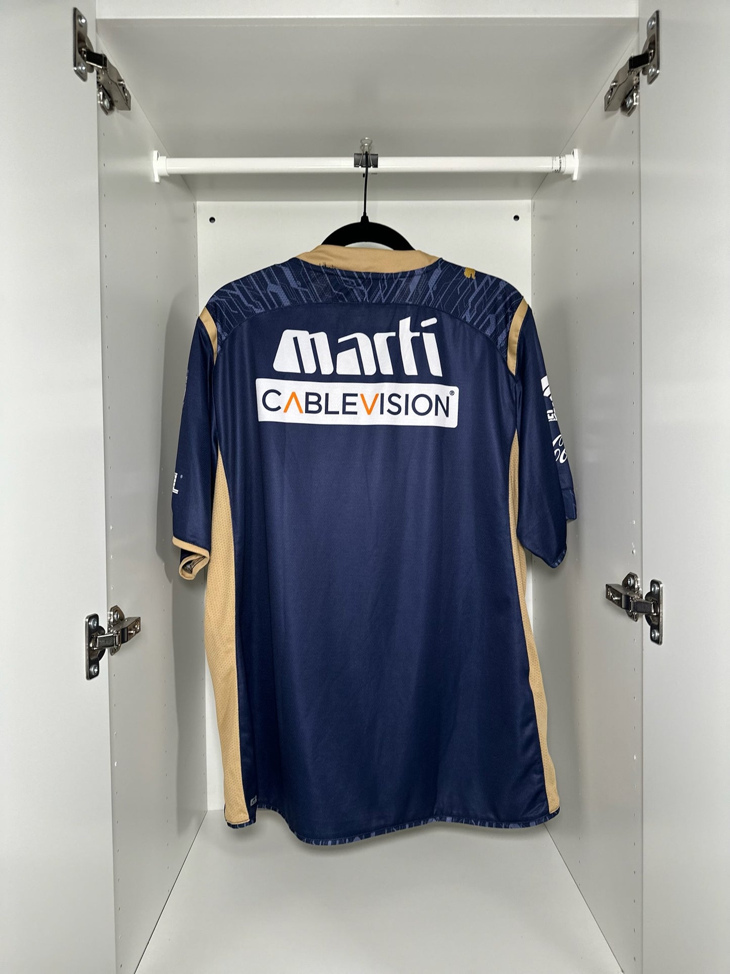 Pumas UNAM - Puma - 2009/2010 - AWAY Kit