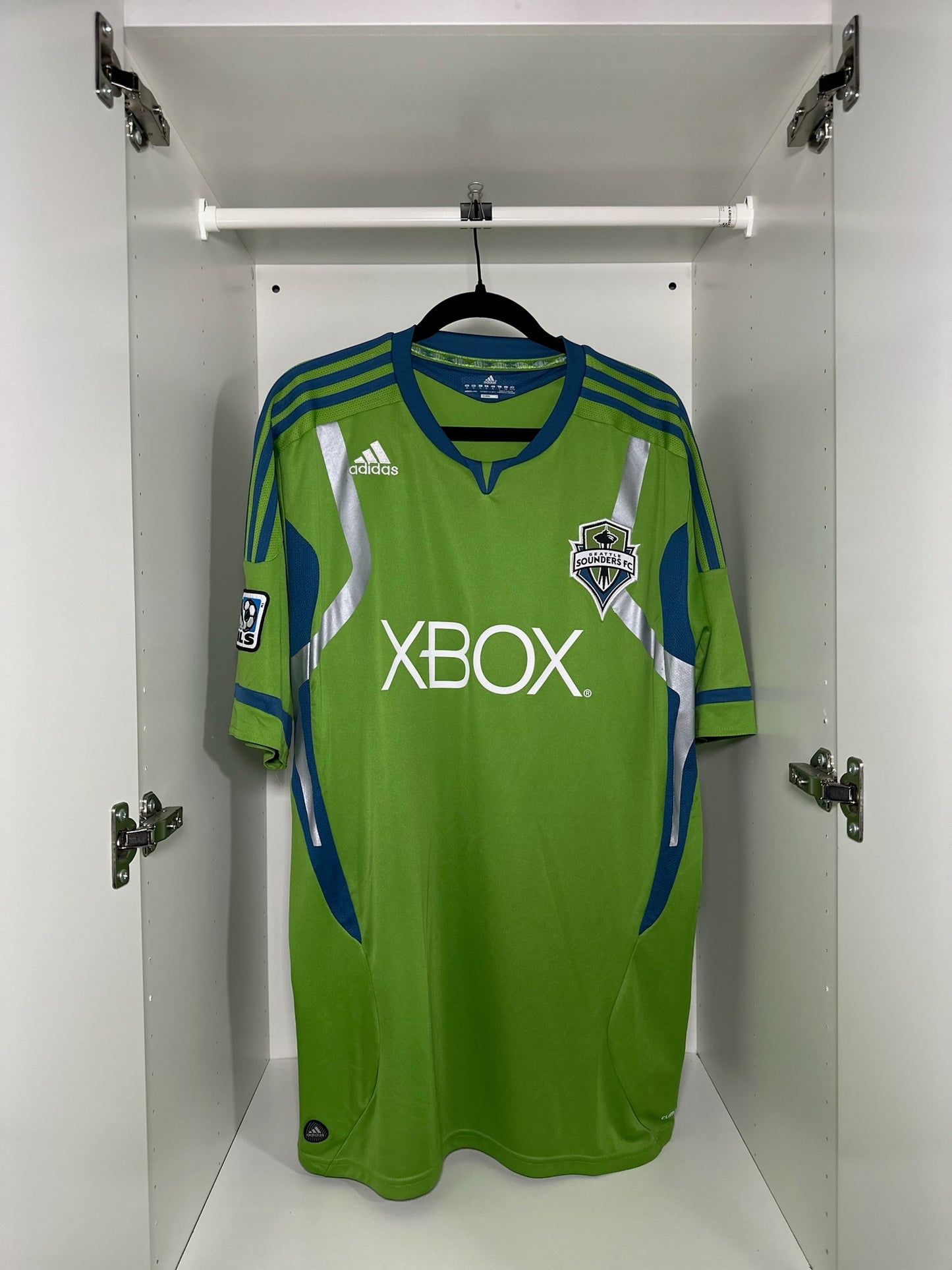 Seattle Sounders Montero #17 - adidas - 2011/2012 - HOME Kit