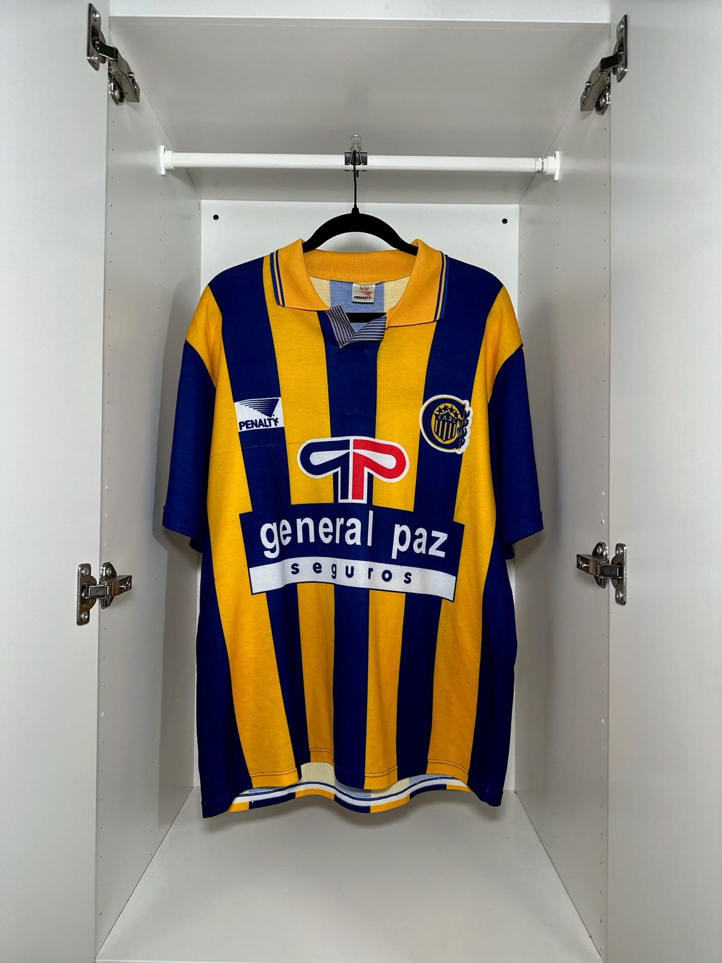 Rosario Central #10 - Penalty - 1993/1995 - HOME Kit