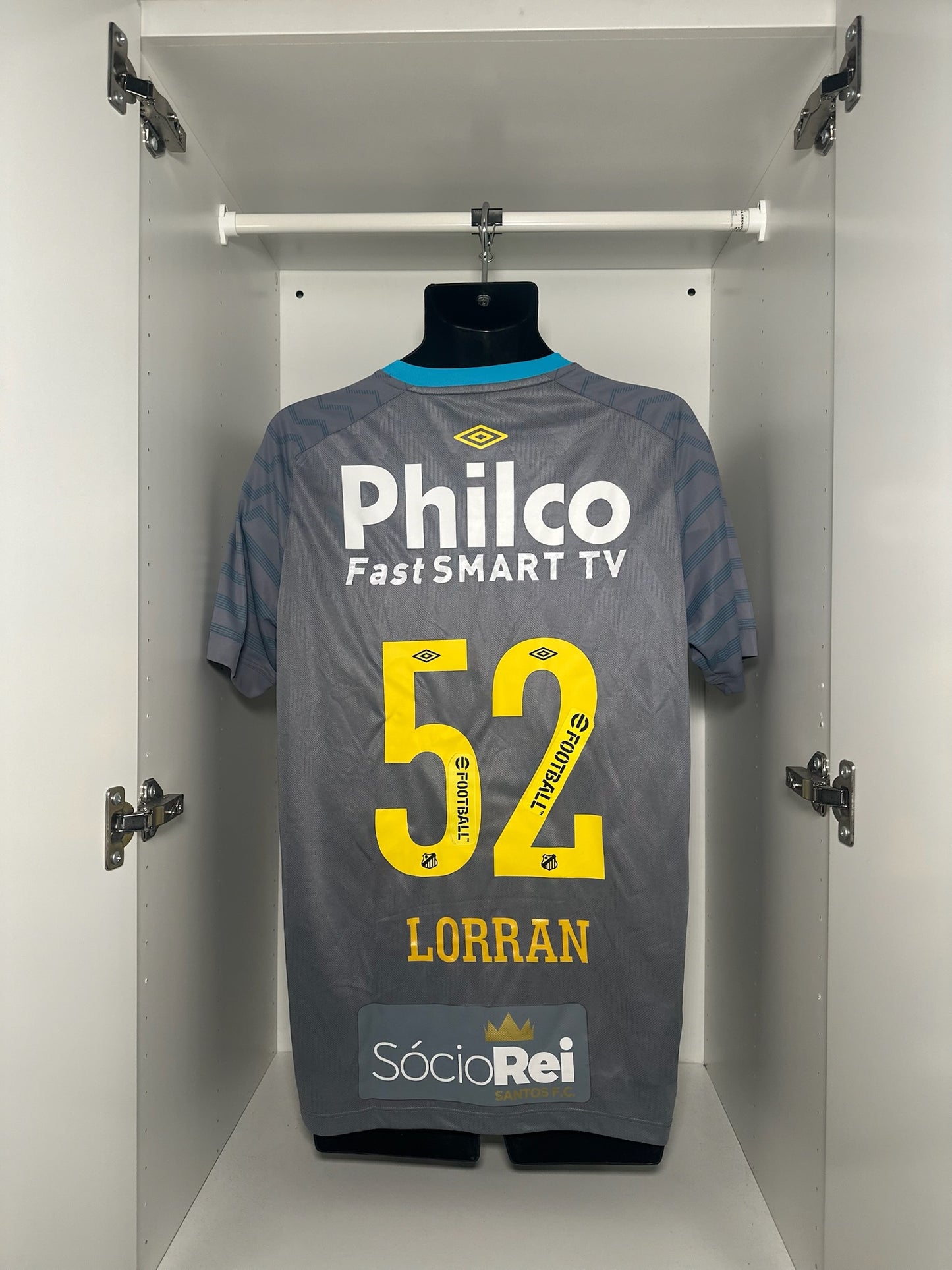 Santos Lorran #52 - Umbro - 2021/2022 - GK Kit