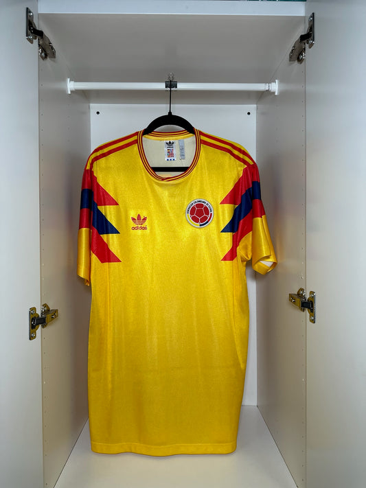 Colombia #10 - adidas - 1990/1992 - RETRO 'Valderrama' Kit